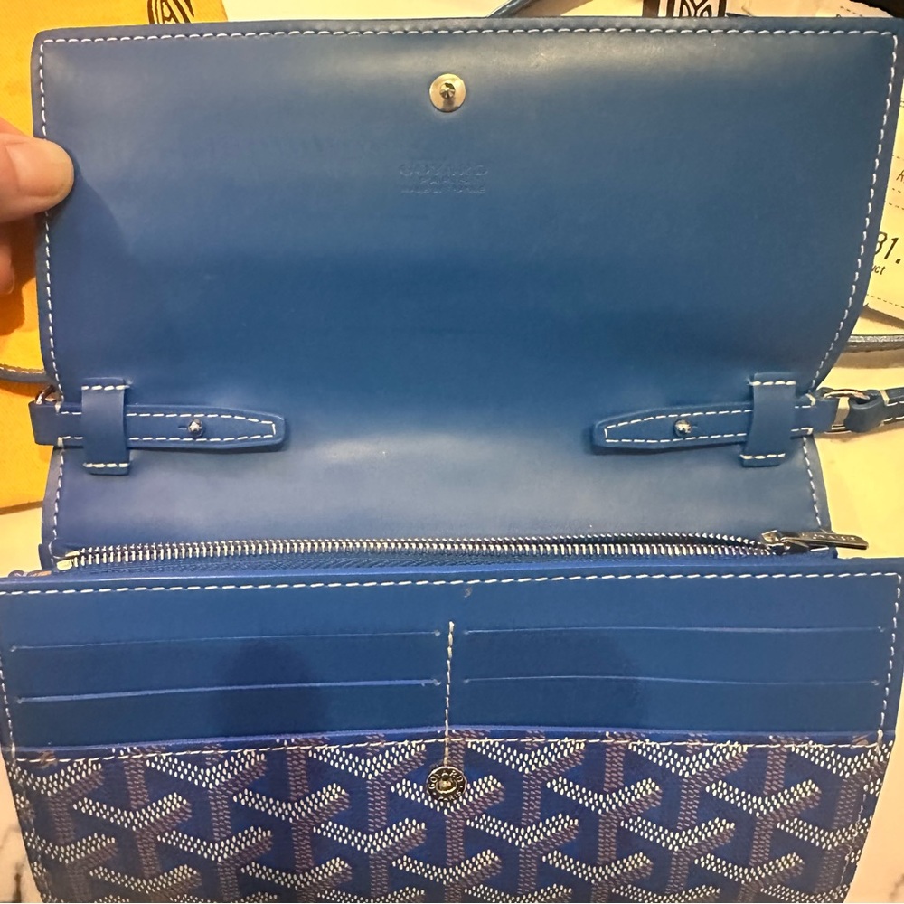 Goyard Blue Crossbody Wallet on Strap - Picture 5 of 16